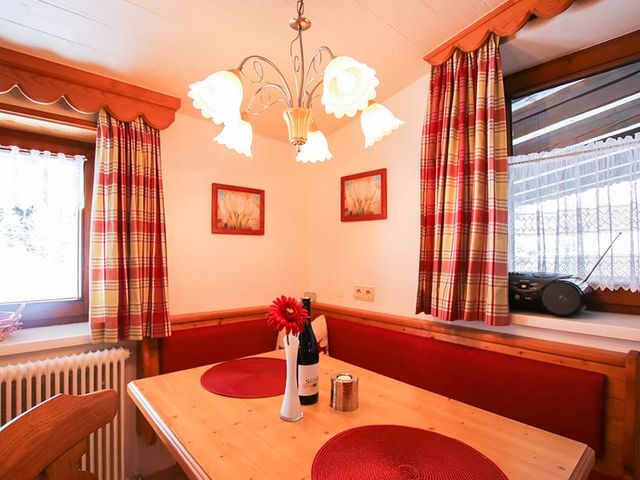 Ferienwohnungen Margit Wurzenrainer